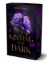Buchcover und Innenansicht für das Buch: Kissing the Dark
