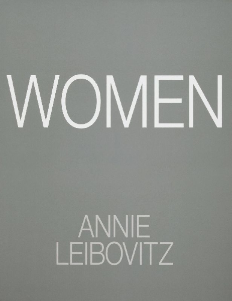 Buchcover und Innenansicht für das Buch: Annie Leibovitz: Women (2025) Slipcased Edition