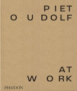 Buchcover und Innenansicht für das Buch: Piet Oudolf At Work
