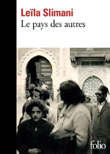 Buchcover und Innenansicht für das Buch: Les pays des autres