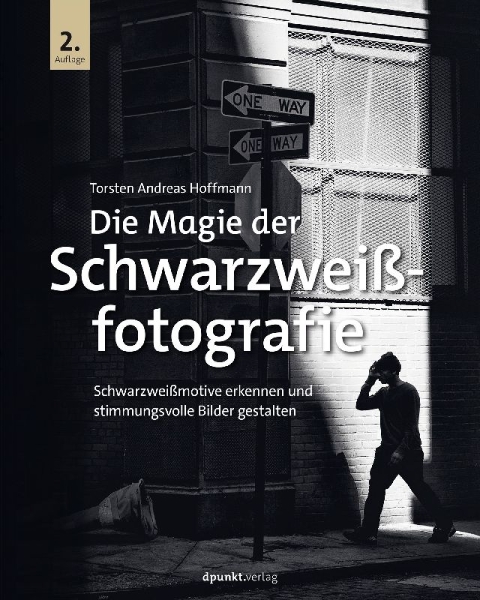 Buchcover und Innenansicht für das Buch: Die Magie der Schwarzweißfotografie