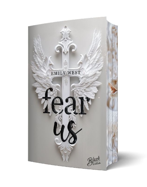Buchcover und Innenansicht für das Buch: Fear us | Aufwendig gestaltete Ausgabe mit Farbschnitt