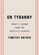 Buchcover und Innenansicht für das Buch: On Tyranny