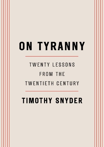 Buchcover und Innenansicht für das Buch: On Tyranny