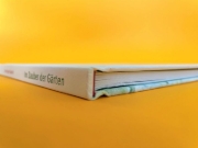 Buchcover und Innenansicht für das Buch: Im Zauber der Gärten