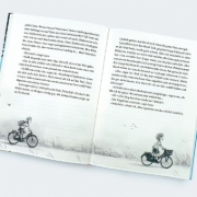 Buchcover und Innenansicht für das Buch: Mein merkwürdig schöner Sommer mit Luna