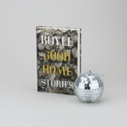 Buchcover und Innenansicht für das Buch: The Collected Stories of T. Coraghessan Boyle, Volume II: A death in Kitchawank
