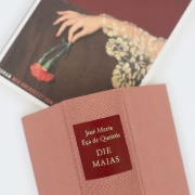 Buchcover und Innenansicht für das Buch: OS MAIAS. EPISODIOS DA VIDA ROMANTICA