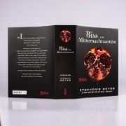 Buchcover und Innenansicht für das Buch: Midnight Sun