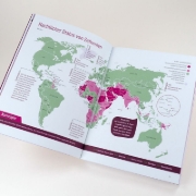 Buchcover und Innenansicht für das Buch: The Women's Atlas