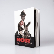 Buchcover und Innenansicht für das Buch: Noir Burlesque