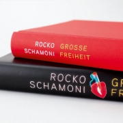 Buchcover und Innenansicht für das Buch: Große Freiheit