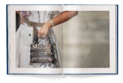 Buchcover und Innenansicht für das Buch: Dior Bags: Der ultimative Guide