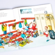 Buchcover und Innenansicht für das Buch: LESEMAUS 102: Ich hab einen Freund, der ist Fußballtrainer