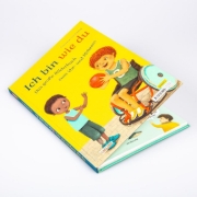 Buchcover und Innenansicht für das Buch: Ich bin anders als du - Ich bin wie du: Das große Bilderbuch zum Vor- und Mitlesen