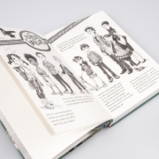 Buchcover und Innenansicht für das Buch: School of Talents 1: Erste Stunde: Tierisch laut!