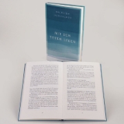 Buchcover und Innenansicht für das Buch: Vivre avec nos morts