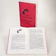 Buchcover und Innenansicht für das Buch: Dazwischen: Wir
