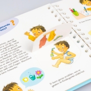 Buchcover und Innenansicht für das Buch: Frag doch mal ... die Maus: Zu Besuch bei der Kinderärztin