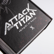 Buchcover und Innenansicht für das Buch: Shingeki no Kyojin