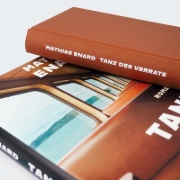Buchcover und Innenansicht für das Buch: Déserter