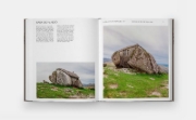 Buchcover und Innenansicht für das Buch: Stone Houses