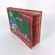 Buchcover und Innenansicht für das Buch: Flucht aus der Weihnachtswerkstatt. Dein Escape-Adventskalender