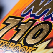 Buchcover und Innenansicht für das Buch: Naruto 710 Quiz Book