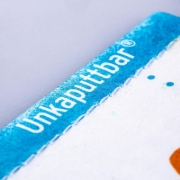 Buchcover und Innenansicht für das Buch: Unkaputtbar: Erstes Wissen: Große Tiere