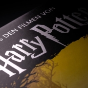 Buchcover und Innenansicht für das Buch: Harry Potter - Magische Tierwesen