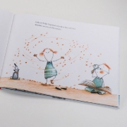 Buchcover und Innenansicht für das Buch: Lulu in der Mitte