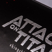 Buchcover und Innenansicht für das Buch: Shingeki no Kyojin