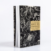 Buchcover und Innenansicht für das Buch: Kyoki no Sanmyaku Nite Lovecraft Kessakushu