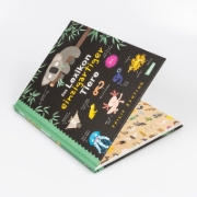 Buchcover und Innenansicht für das Buch: The world's most pointless animals