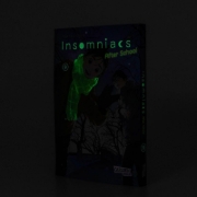 Buchcover und Innenansicht für das Buch: Kimi wa Houkago Insomnia