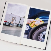 Buchcover und Innenansicht für das Buch: Die Raststätte