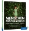 Buchcover und Innenansicht für das Buch: Menschen fotografieren