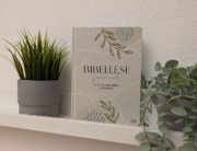 Buchcover und Innenansicht für das Buch: Bibellese-Journal