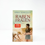 Buchcover und Innenansicht für das Buch: Rabenfrauen