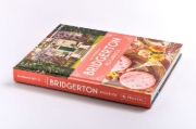 Buchcover und Innenansicht für das Buch: The Official Bridgerton Cookbook