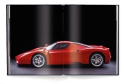 Buchcover und Innenansicht für das Buch: The Ferrari Book - Passion for Design