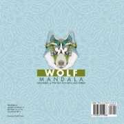 Buchcover und Innenansicht für das Buch: Wolf Mandala Coloring Activities for Kids and Teens