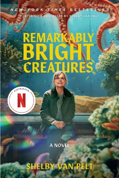 Buchcover und Innenansicht für das Buch: Remarkably Bright Creatures [Movie Tie-in]