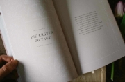 Buchcover und Innenansicht für das Buch: Blühende Worte. Dein Bibellese-Journal