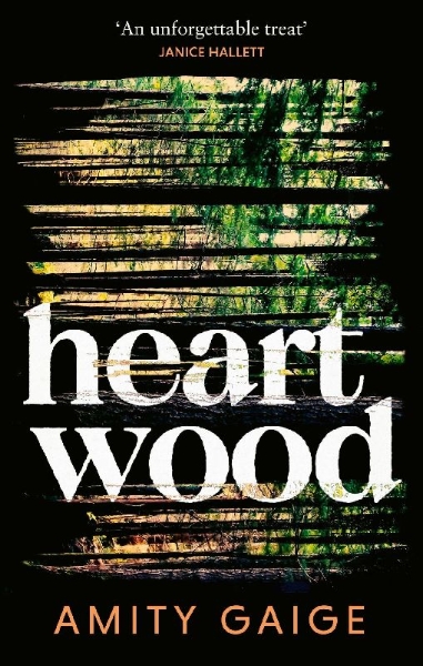 Buchcover und Innenansicht für das Buch: Heartwood