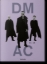 Buchcover und Innenansicht für das Buch: Depeche Mode by Anton Corbijn