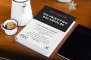Buchcover und Innenansicht für das Buch: Die Prinzipien des Erfolgs