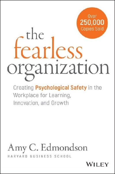 Buchcover und Innenansicht für das Buch: The Fearless Organization