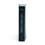 Buchcover und Innenansicht für das Buch: Born of Salt and Storm