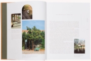 Buchcover und Innenansicht für das Buch: Slow Escapes